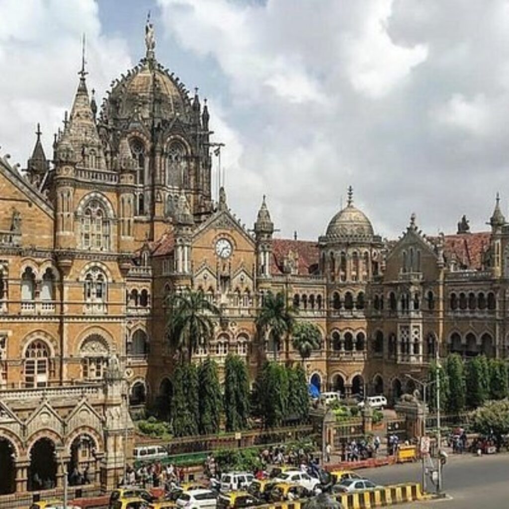 Unforgettable Experiences: shared group tours with Mumbai Moments in Mumbai