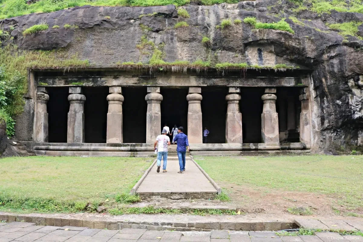 Elephanta Caves Private Tour in Mumbai