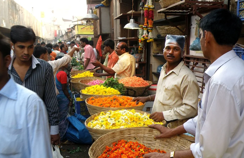 Cultural Market Tour in Mumbai