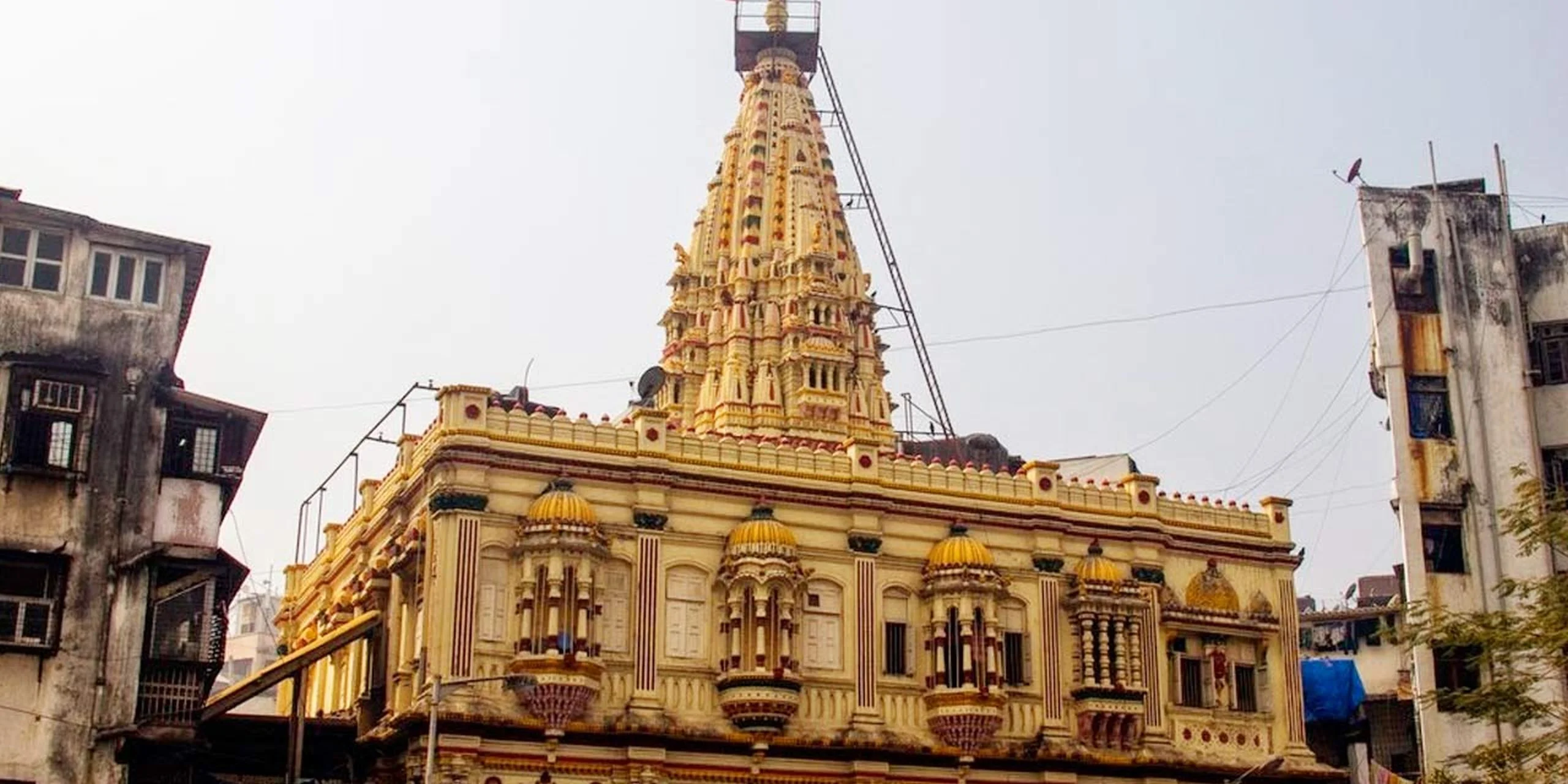 Hindu Temple & Spiritual Tour in Mumbai